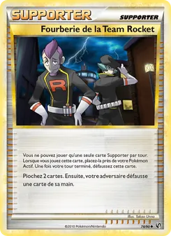 Fourberie de la Team Rocket 78/90 Indomptable